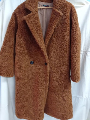 Bouclé brown coat used, size Small with pockets