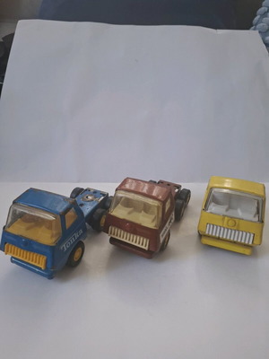 Tonka vintage metal toy trucks used, set of 3 from the 1970s