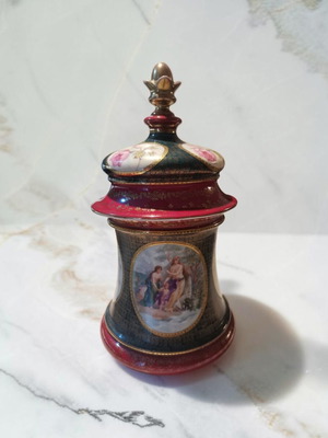 Antique porcelain vase with lid Royal Vienna style like new