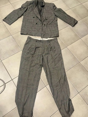 Grey striped suit XL like new