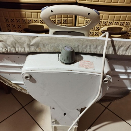 Smart steam press used without packaging