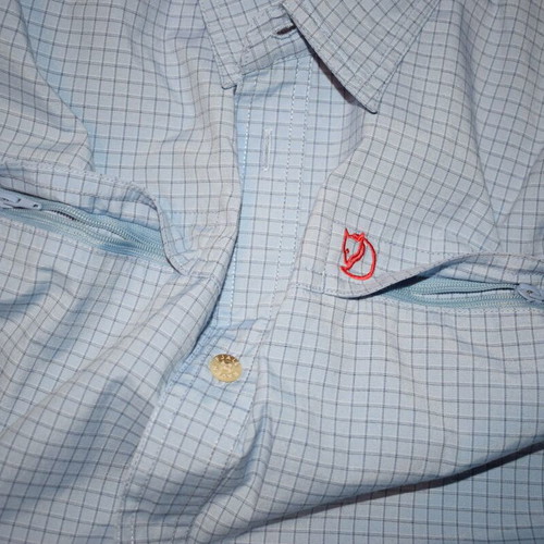 Fjallraven Ray Shirt Men size L new, white and blue