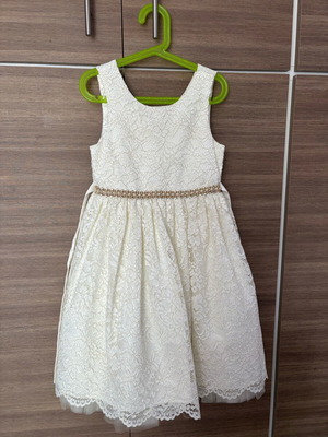 Ivory children's dress with details No7 like new