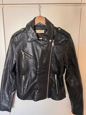 Mango leather jacket used, size M, black