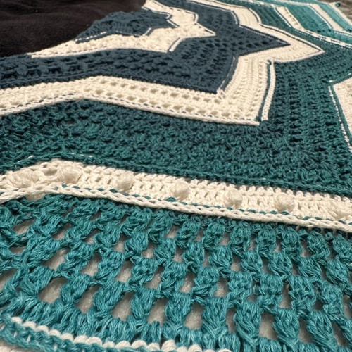 Handmade knitted star shawl made to order, cotton white and turquoise