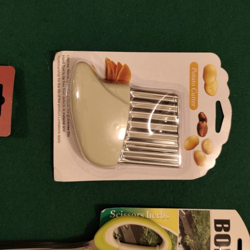 Set of 6 new kitchen tools and accessories