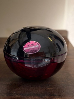 DKNY Delicious Night Eau de Parfum 100ml σαν καινούργιο