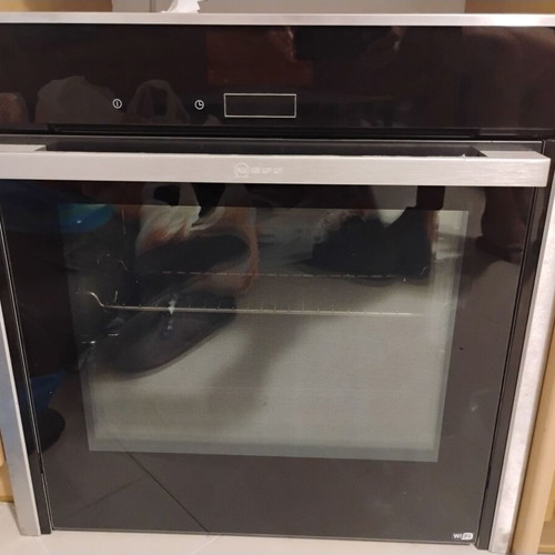NEFF B57CS22H0/71 N90 Smart Wi-Fi electric built-in oven 71L