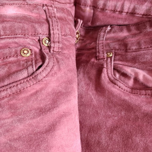 Stretch women's straight-leg jeans new, burgundy