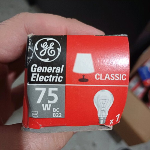 General Electric B22 75w incandescent bulb new, transparent