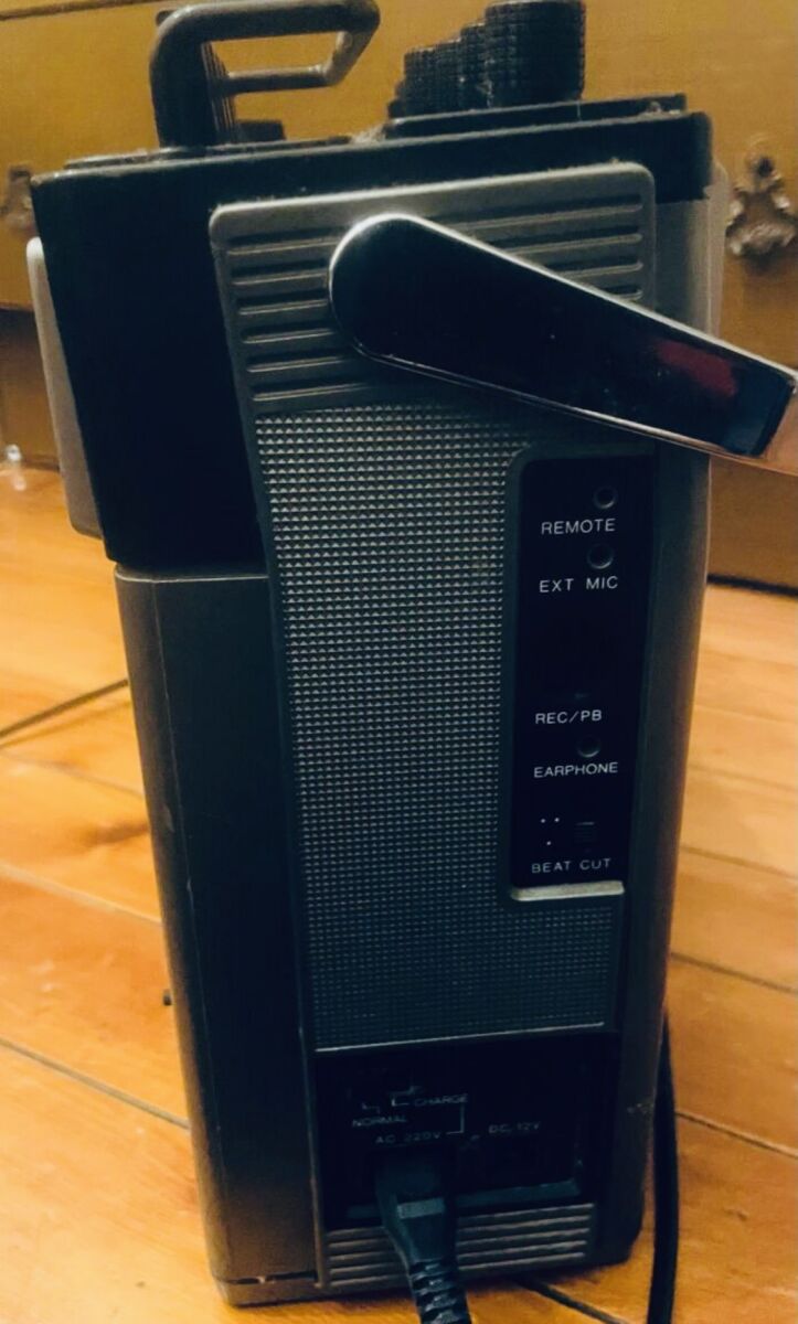 JVC radio cassette television 1971… - € 100,00 - Vendora.cy