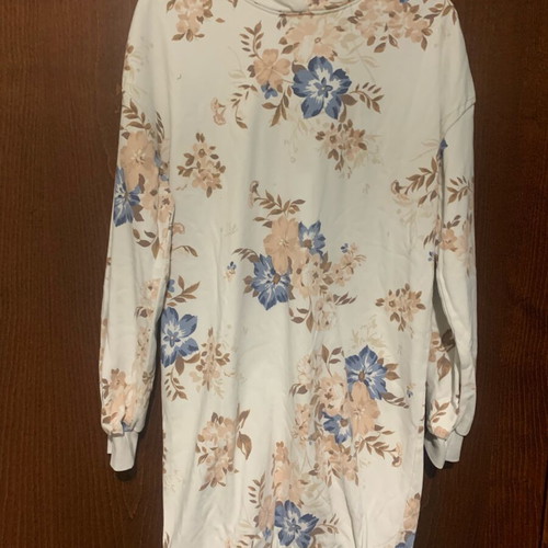 Esmara floral hoodie dress like new, white multicolor