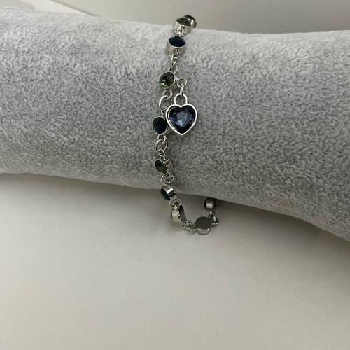 Women's bracelet new with stones and heart charm