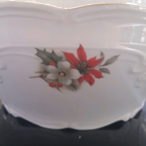 Bavaria porcelain salad bowl like new, Christmas design