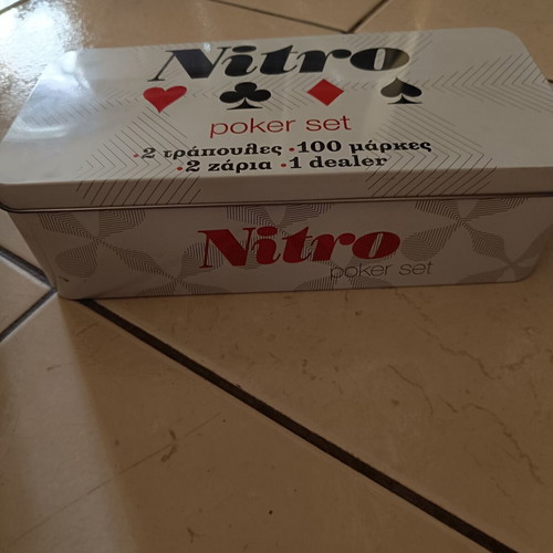 Nitro poker set used
