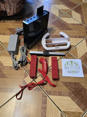 Nintendo Wii console used full set with controllers and game