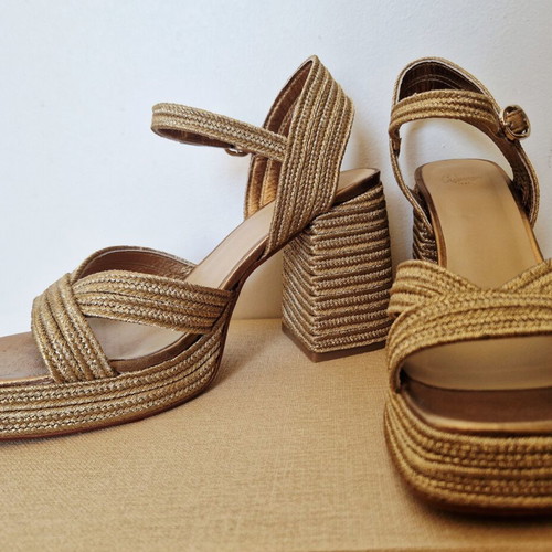 Castaner Valle/142 gold platform sandals size 38 new