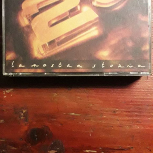 Pooh La Nostra Storia two collectible CDs like new