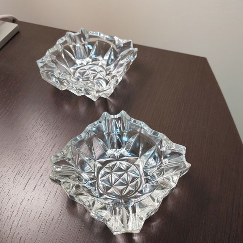 Crystal vintage ashtrays like new, set of 2