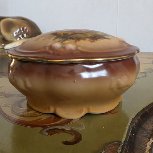 Altrohlau antique porcelain box, Rococo style