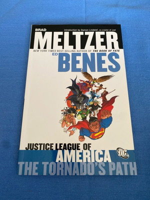 Justice League of America Vol. 1 The Tornado's Path like new