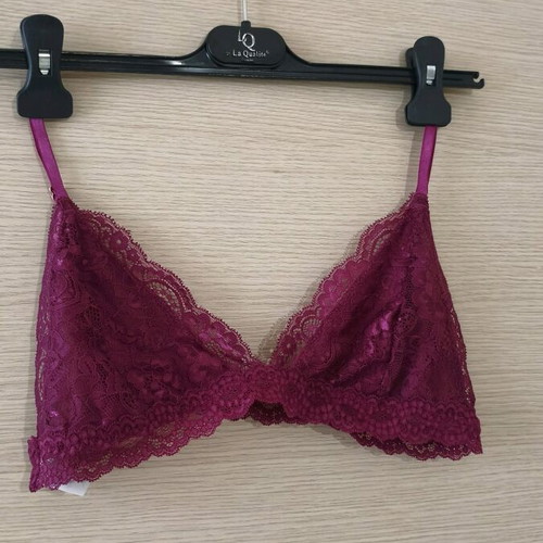 Lace bralette new, fuchsia with adjustable straps