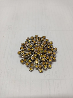 Vintage women's silver brooch with yellow stones used