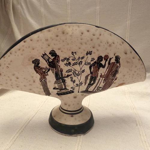 Napkin holder Greek style design used