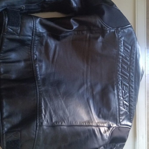 Dainese mid season leather motorcycle jacket size 50