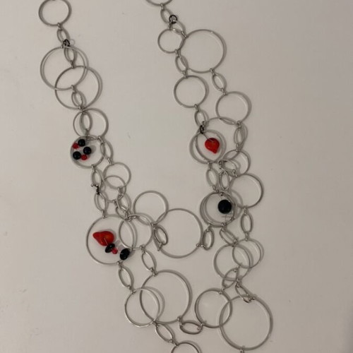 Handmade necklace with triple chain and coral elements like new