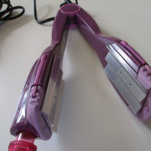 HUMAN steam hair iron like new for creating beatch waves
