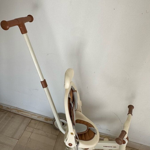 Byox tricycle bike 3 in 1 beige like new for 12-72 months