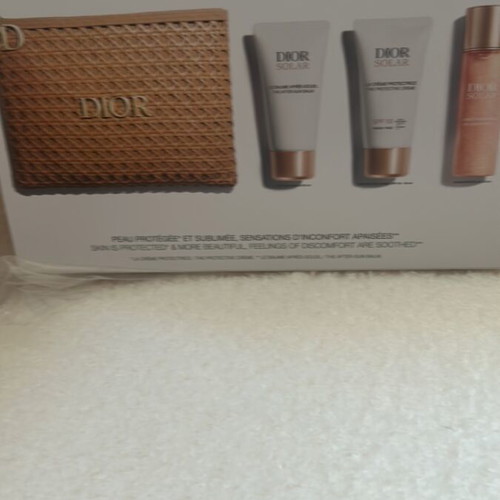 Dior Solar Set 2026 new, collectible pouch with 3 products