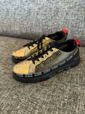 Love Moschino women's sneakers size 39 like new, black and gold