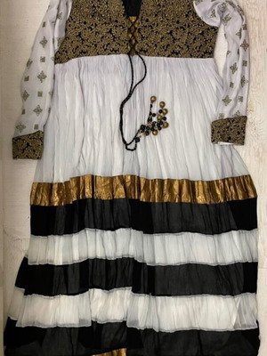Unique Dress from Dubai like new, white and gold