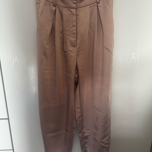Satin pink pants size 36 like new