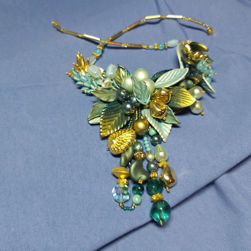 Vintage Venetian necklace handmade like new