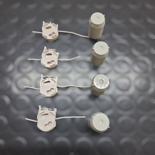 Osram Starter pack of 4 like new with bases