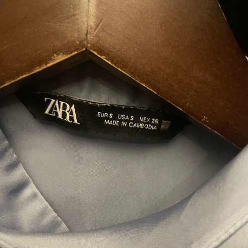Satin shirt Zara like new with integrated scarf blue, size S