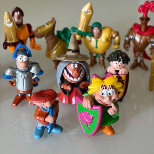 Kinder toys 2004 Royal Tournament like new