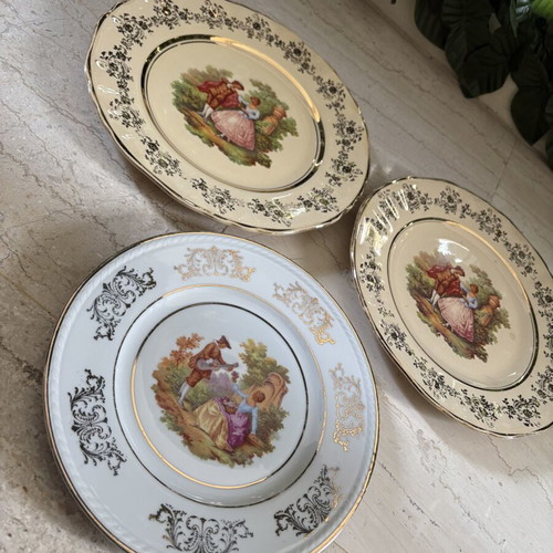 Vintage Keramikos Athens & Bavaria Germany decorative wall plates set