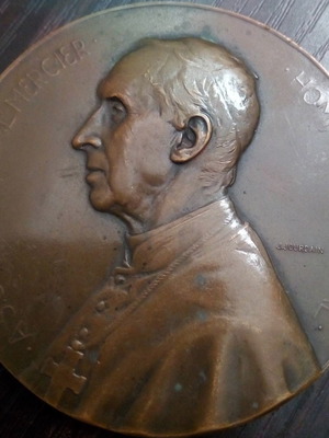 Μεταχειρισμένο Μετάλλιο Cardinal Mercier 1914 Βελγίου από μπρούντζο
