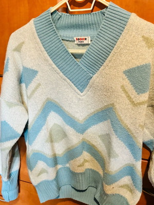 Women's warm blue pullover size M