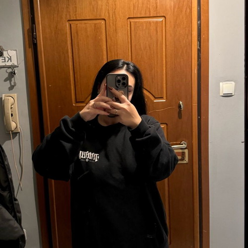 Tribal unisex sweatshirt size L like new, black and white