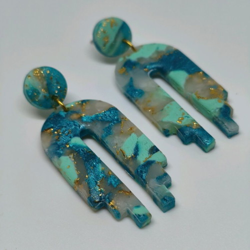Geometric dangle earrings new, turquoise with marble effect