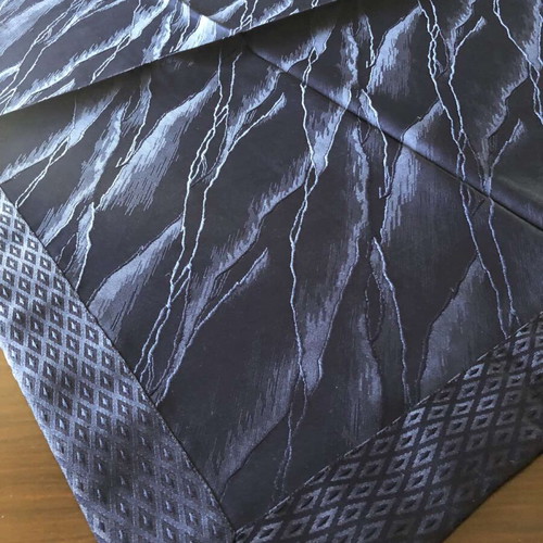 Set of tablecloth and napkins new, shiny blue