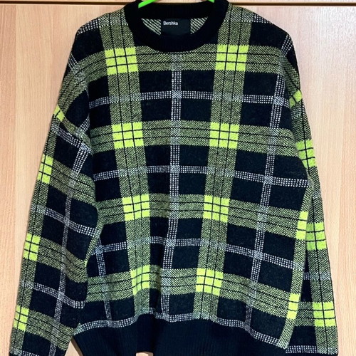 Bershka green checked sweater like new