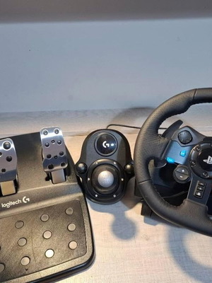 Logitech Racing Wheel with Pedals and Controller like new