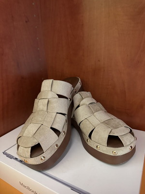 Beige platform mules, size 39