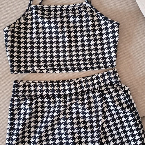 Shein set blouse and skirt-shorts like new, black and white